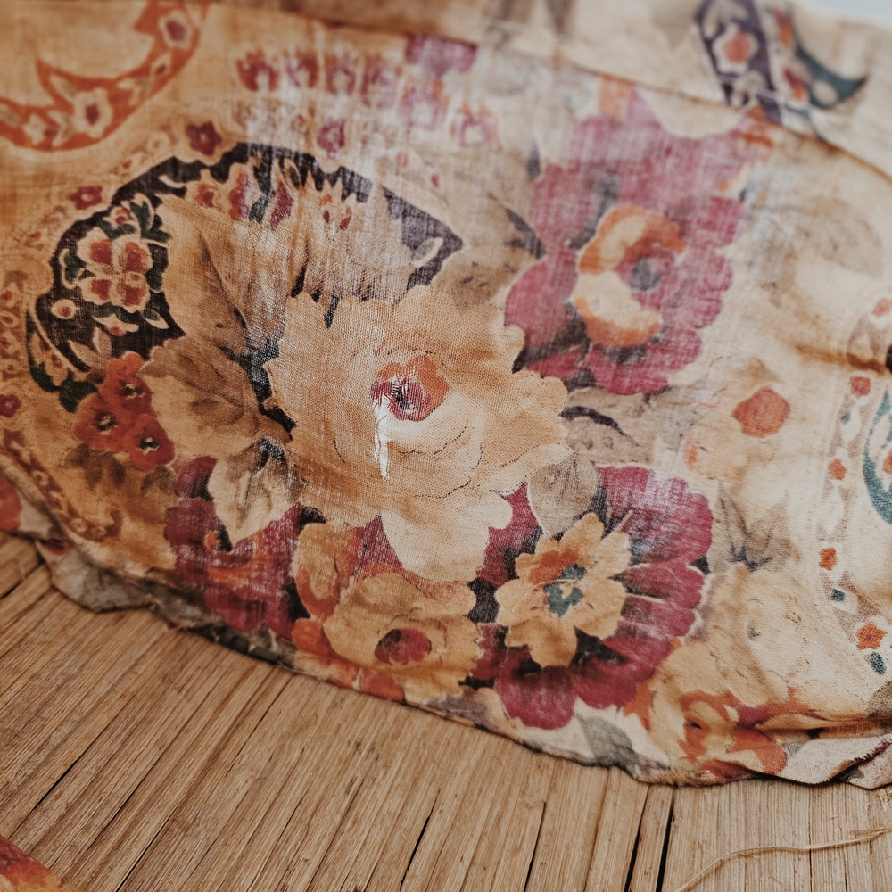 Vintage Rattan Woven Wicker Hanging Basket Handbag with Cloth Floral Pattern - Picture 6 of 8